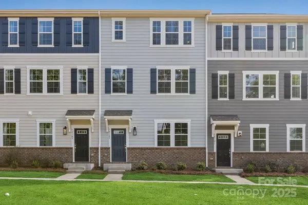 14109 Alley Mae None, Huntersville, NC 28078