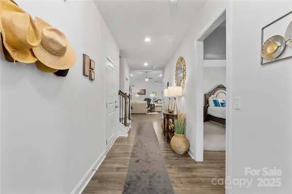 341 Cullin RD N, Elgin, SC 29045
