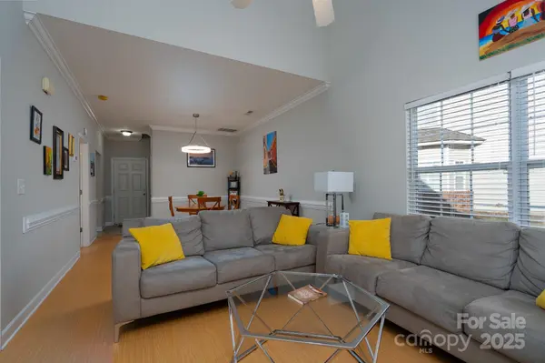 347 Valley Brook LN SE, Concord, NC 28025