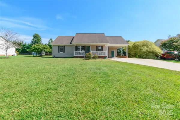 3638 Lee Moore RD,  Maiden,  NC 28650