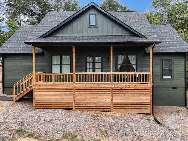 583 Dublin LN, Columbus, NC 28722