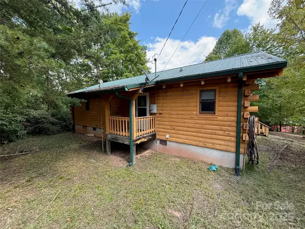 685 Possum Holler HOLW, Bryson City, NC 28713