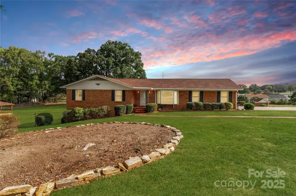 601 Laurel CT, Lancaster, SC 29720