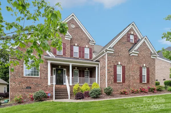 9034 Kensington Forest DR, Harrisburg, NC 28075