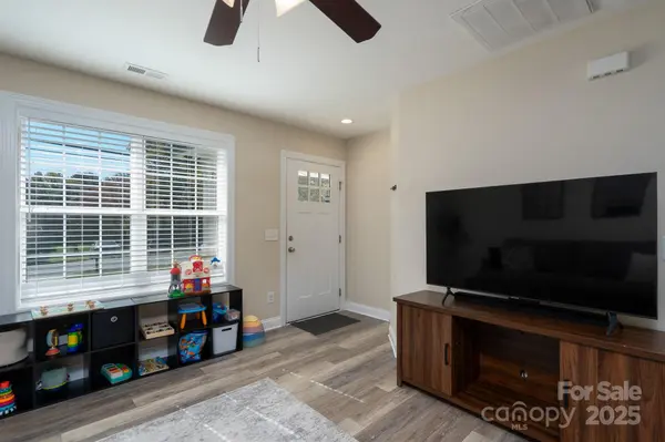 601 E 13th ST, Kannapolis, NC 28083