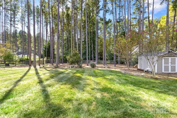 8850 Erbach LN, Mount Pleasant, NC 28124