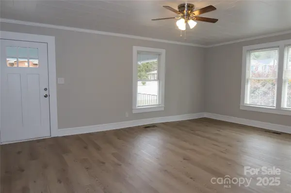 716 E Main ST, Maiden, NC 28650