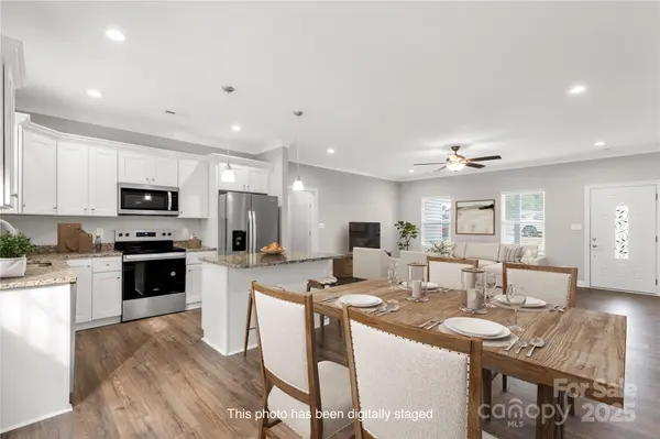 325 East ST, Heath Springs, SC 29058