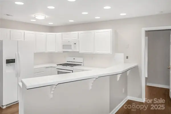 335 Sunrise CIR, Shelby, NC 28150