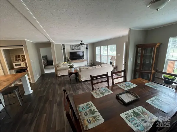 3907 Melissa DR, Harrisburg, NC 28075
