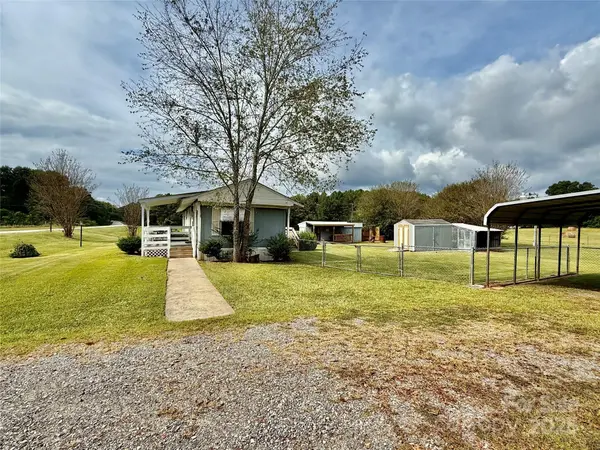 6191 Richburg RD, Great Falls, SC 29055