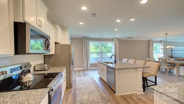 115 Sugg TRL, Weaverville, NC 28787