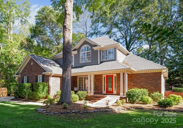 5612 Meadow Bluff CT NW, Concord, NC 28027