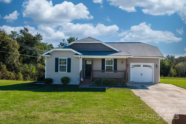 3430 Maiden Springs DR, Maiden, NC 28650