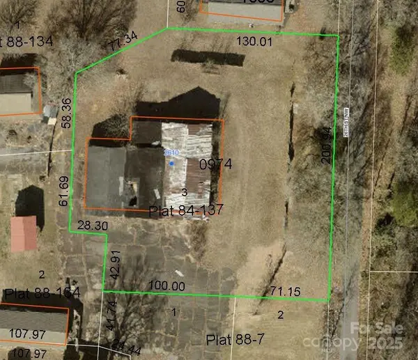 2610 Main Avenue DR NW, Hickory, NC 28601