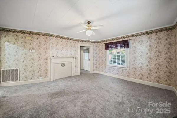 210 Smith ST, Clover, SC 29710