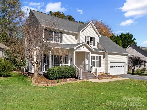 12 Eden Glen RD,  Black Mountain,  NC 28711