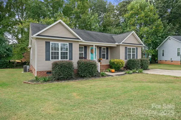 74 Walnut ST, China Grove, NC 28023