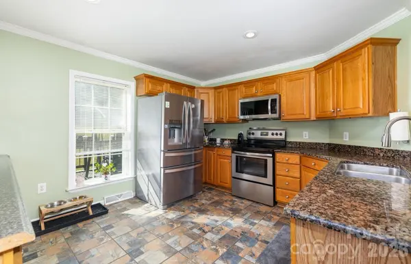638 Acorn Acres RD, Norwood, NC 28128