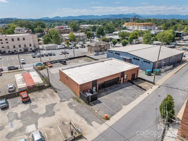 46 Aston ST, Asheville, NC 28801
