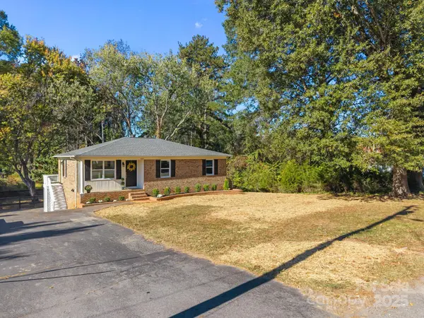 1022 Lakeview ST, Kannapolis, NC 28083