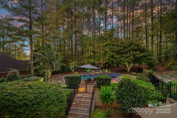 6804 Barefoot Cove CT, Denver, NC 28037