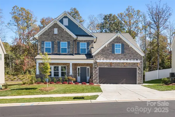180 Moravian CT,  Advance,  NC 27006