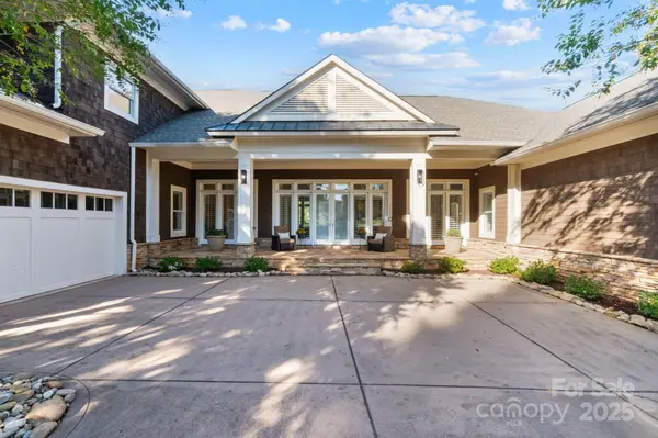 2514 Smith Harbour DR, Denver, NC 28037