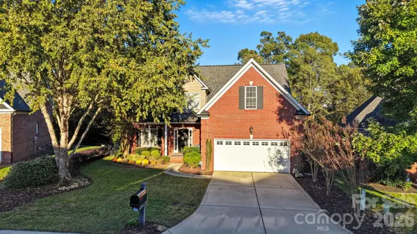 5310 Old Course DR, Cramerton, NC 28032