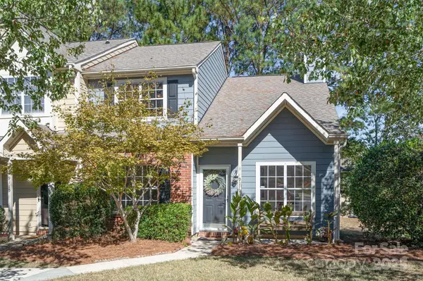 9117 Four Mile Creek RD, Charlotte, NC 28277