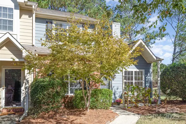9117 Four Mile Creek RD, Charlotte, NC 28277