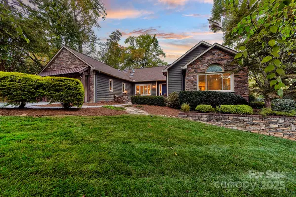 2778 Cherry LN, Denver, NC 28037
