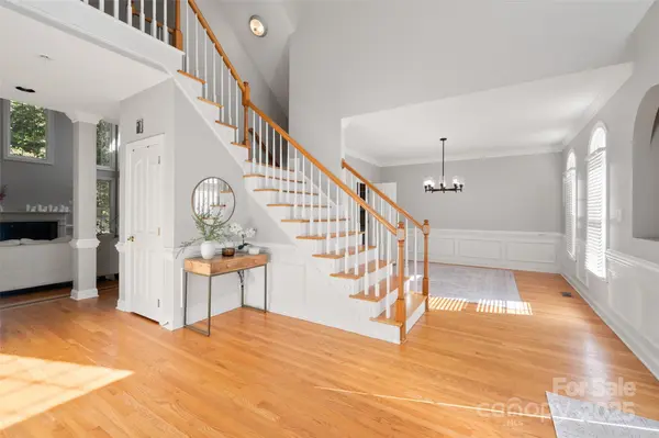 4950 Shannamara DR, Matthews, NC 28104