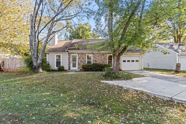 7911 Latchington CT, Charlotte, NC 28227