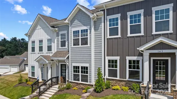 131 Cherry Springs LN #12-B, Asheville, NC 28804