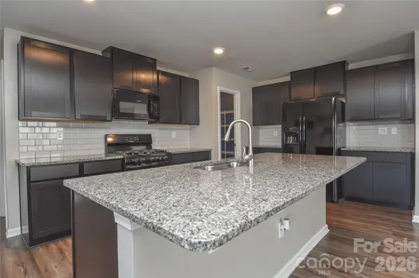 3048 Treyson DR, Denver, NC 28037