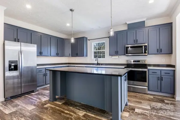 178 Spencer ST, Clyde, NC 28721