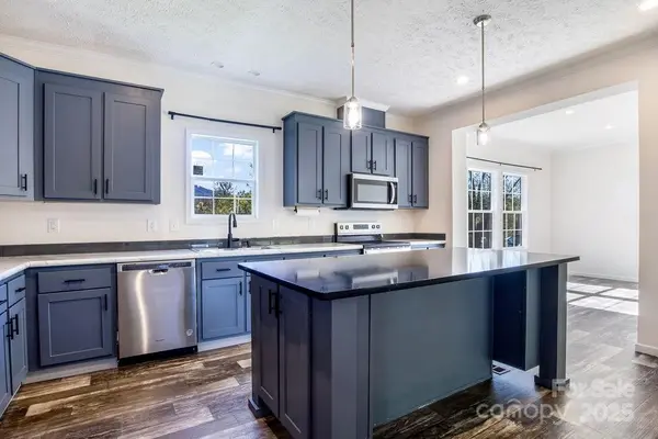 178 Spencer ST, Clyde, NC 28721
