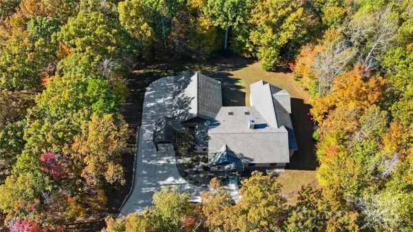 1421 Saratoga Woods DR, Waxhaw, NC 28173