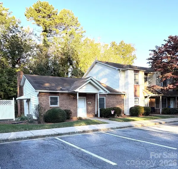 605 8th AVE SW #C-1, Conover, NC 28613