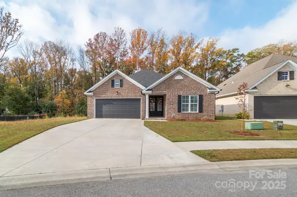 994 Cedar Crest LN, Florence, SC 29501