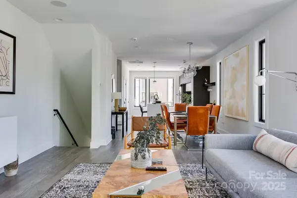1240 Minter PL, Charlotte, NC 28203