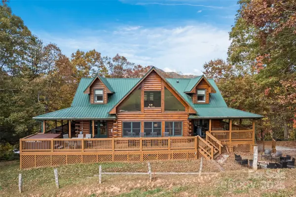 207 Longridge LN, Waynesville, NC 28785