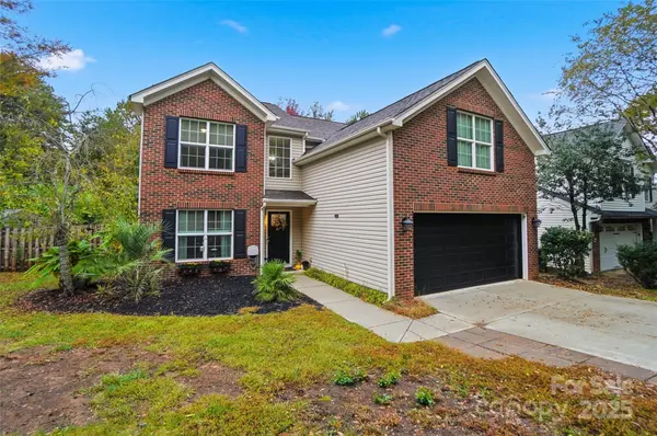 401 Sugar Maple DR, Tega Cay, SC 29708