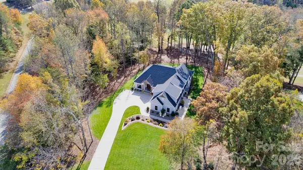 4111 Ridge RD NE, Conover, NC 28613