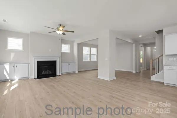 2924 audubon RDG #8, Belmont, NC 28012