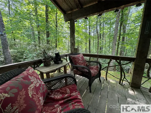 1524 McCall RD, Cashiers, NC 28717