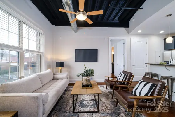2338 Yadkin AVE #203, Charlotte, NC 28205