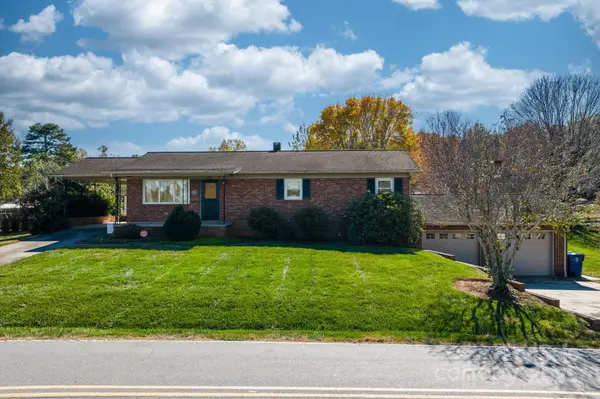 1515 Fairway Acres RD,  Lenoir,  NC 28645