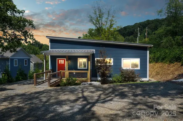 20 & 22 Garden RD, Asheville, NC 28804